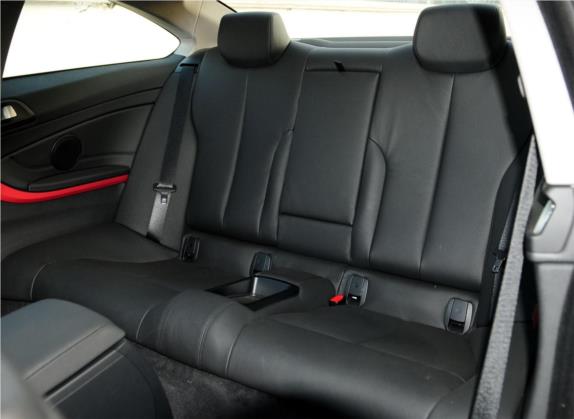 宝马4系 2014款 435i 运动设计套装 车厢座椅   后排空间