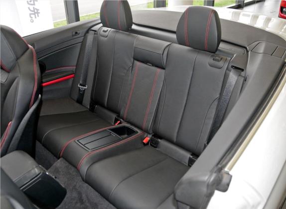 宝马4系 2014款 428i 敞篷运动设计套装 车厢座椅   后排空间