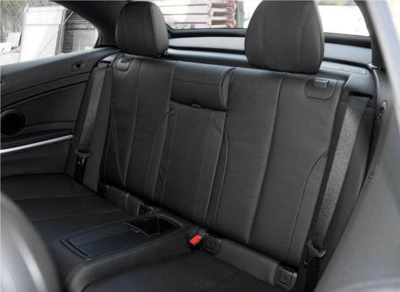 宝马4系 2014款 435i 敞篷豪华设计套装 车厢座椅   后排空间