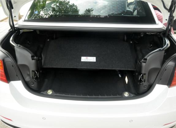 宝马4系 2014款 435i 敞篷运动设计套装 车厢座椅   后备厢