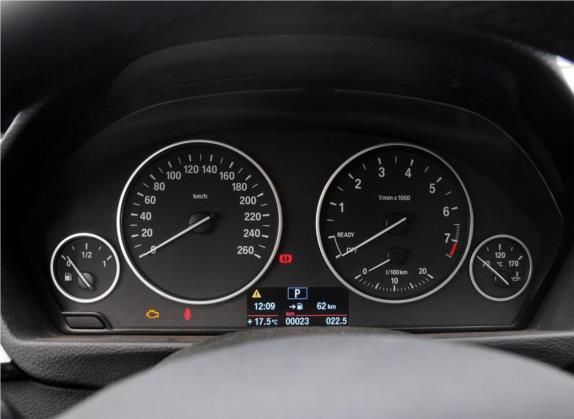 宝马4系 2014款 420i Gran Coupe 时尚型 中控类   仪表盘