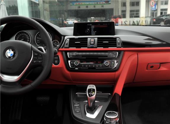 宝马4系 2014款 428i  xDrive Gran Coupe 设计套装型 中控类   中控台