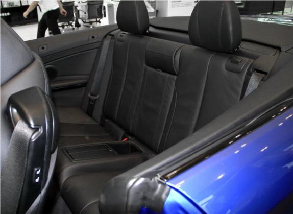 宝马4系 2014款 428i xDrive 敞篷设计套装型 车厢座椅   后排空间