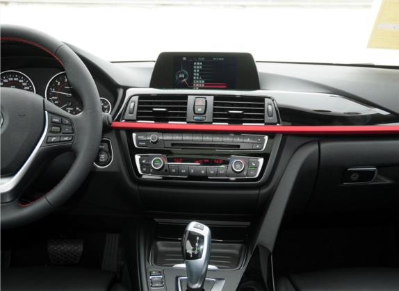 宝马4系 2014款 420i Gran Coupe 运动设计套装 中控类   中控台