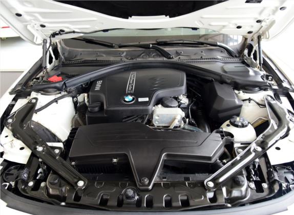 宝马4系 2014款 420i 敞篷运动设计套装 其他细节类   发动机舱