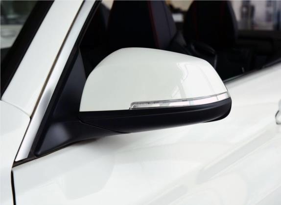 宝马4系 2014款 420i 敞篷运动设计套装 外观细节类   外后视镜