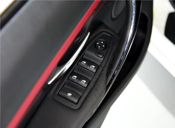 宝马4系 2014款 420i 敞篷运动设计套装 车厢座椅   门窗控制