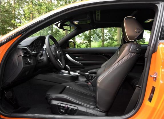 宝马4系 2015款 428i 限量版 车厢座椅   前排空间