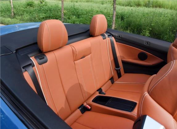 宝马4系 2015款 428i 敞篷限量版 车厢座椅   后排空间