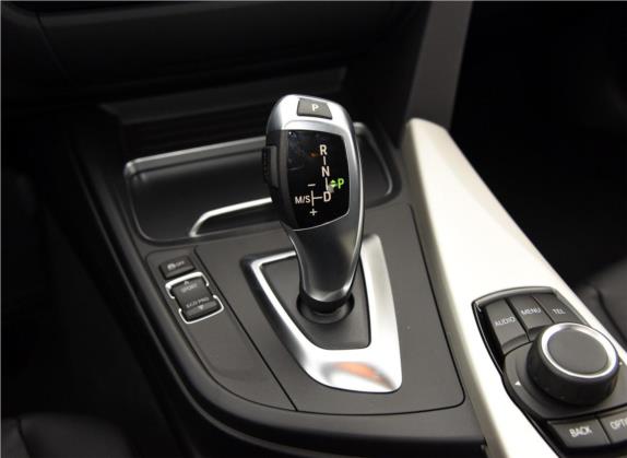 宝马4系 2016款 420i Gran Coupe 进取型 中控类   挡把