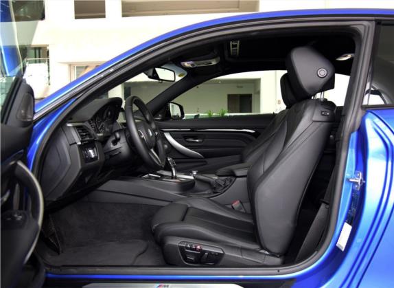 宝马4系 2016款 420i 设计套装型 车厢座椅   前排空间