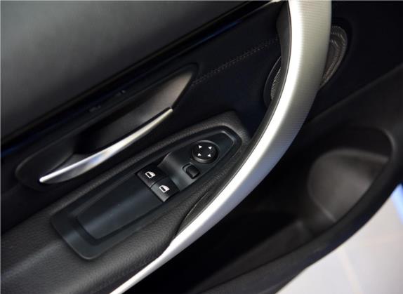 宝马4系 2016款 420i 设计套装型 车厢座椅   门窗控制