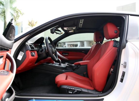 宝马4系 2016款 440i 设计套装型 车厢座椅   前排空间
