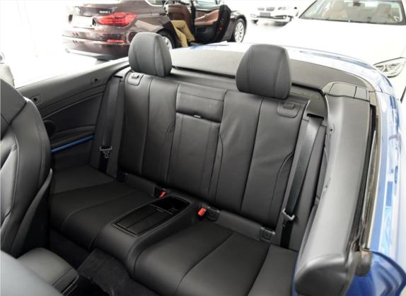 宝马4系 2016款 420i 敞篷设计套装型 车厢座椅   后排空间