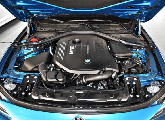 宝马4系 2017款 440i xDrive Gran Coupe M运动套装 其他细节类   发动机舱