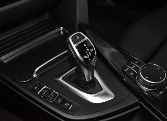 宝马4系 2017款 440i xDrive Gran Coupe M运动套装 中控类   挡把