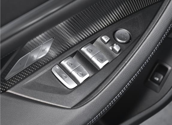 宝马4系 2022款 425i Gran Coupe M运动套装 车厢座椅   门窗控制