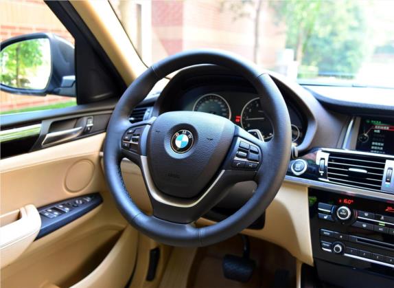 宝马X4 2014款 xDrive20i X设计套装 中控类   驾驶位