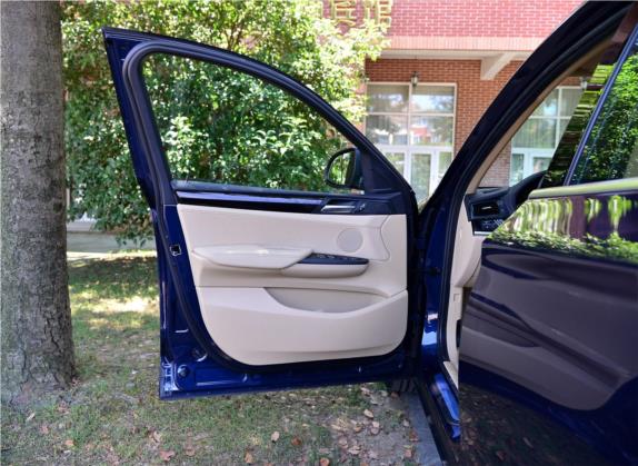 宝马X4 2014款 xDrive20i X设计套装 车厢座椅   前门板