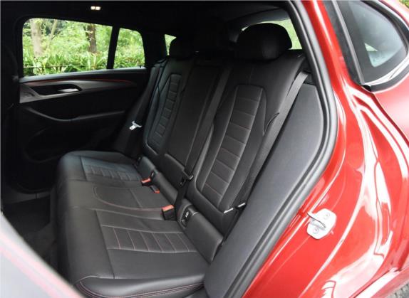 宝马X4 2019款 xDrive30i M运动套装 车厢座椅   后排空间