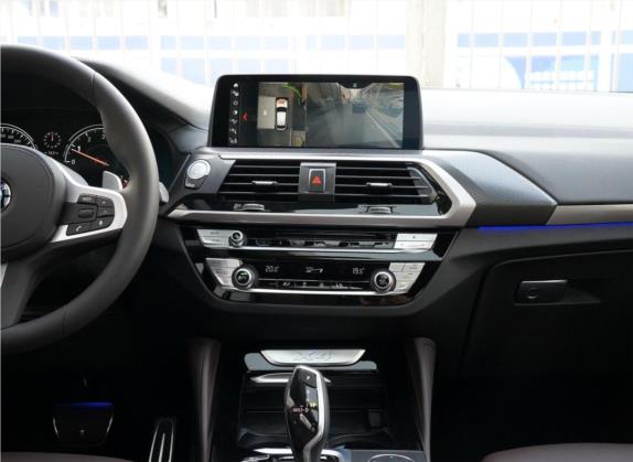 宝马X4 2019款 xDrive30i M越野套装 中控类   中控台