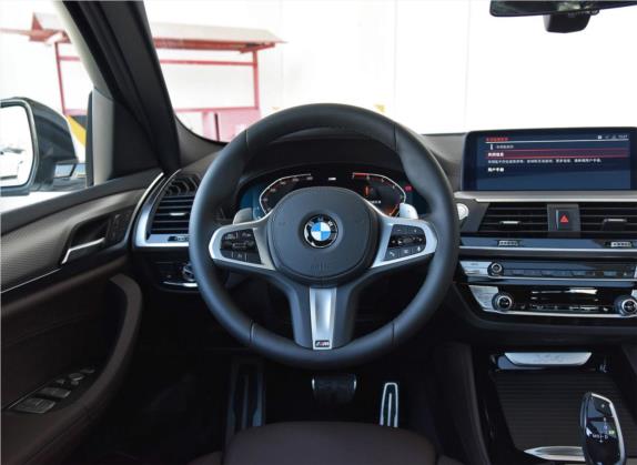 宝马X4 2020款 xDrive25i M运动套装 中控类   驾驶位
