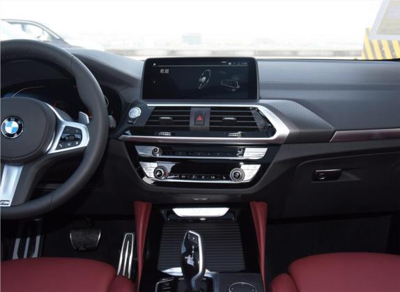宝马X4 2020款 xDrive25i M越野套装 中控类   中控台