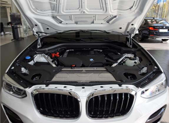 宝马X4 2021款 xDrive 25i M运动套装 其他细节类   发动机舱