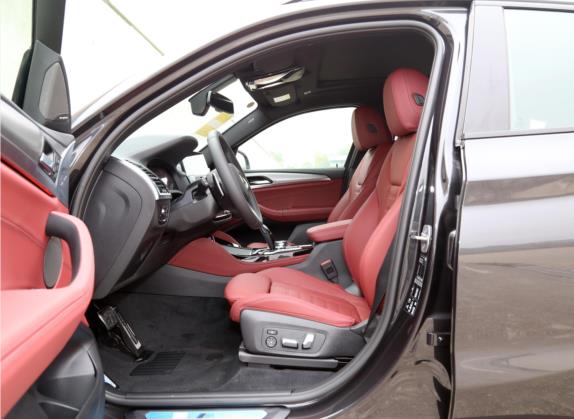 宝马X4 2021款 xDrive 25i M运动曜夜套装 车厢座椅   前排空间