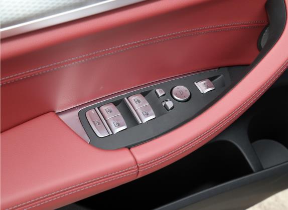 宝马X4 2021款 xDrive 25i M运动曜夜套装 车厢座椅   门窗控制