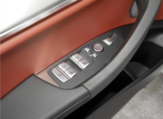 宝马X4 2022款 xDrive 25i M运动套装 车厢座椅   门窗控制