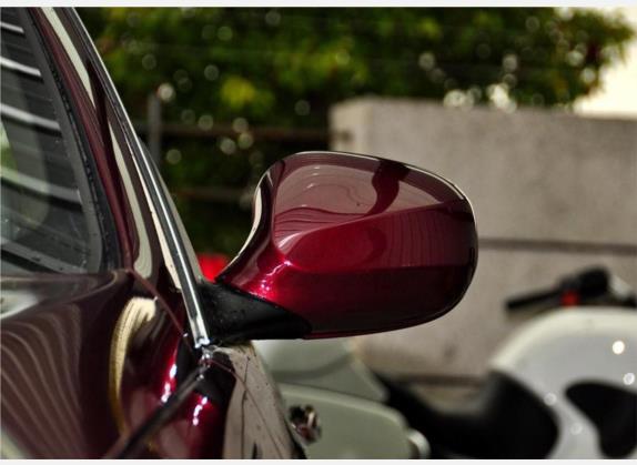 宝马3系(进口) 2011款 325i敞篷轿跑版 外观细节类   外后视镜