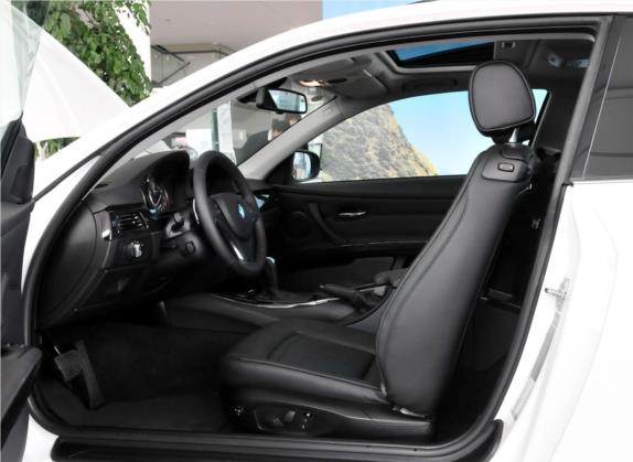 宝马3系(进口) 2011款 330i双门轿跑车 车厢座椅   前排空间