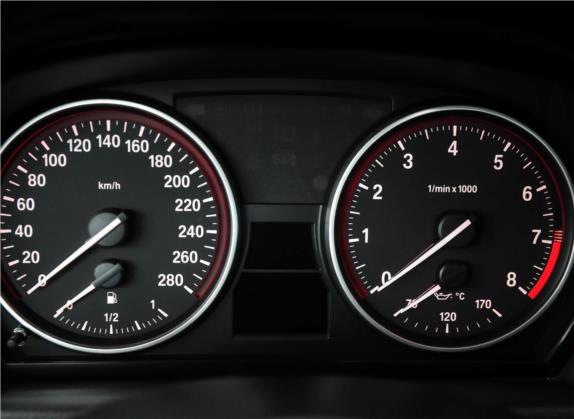 宝马3系(进口) 2011款 330i双门轿跑车 中控类   仪表盘