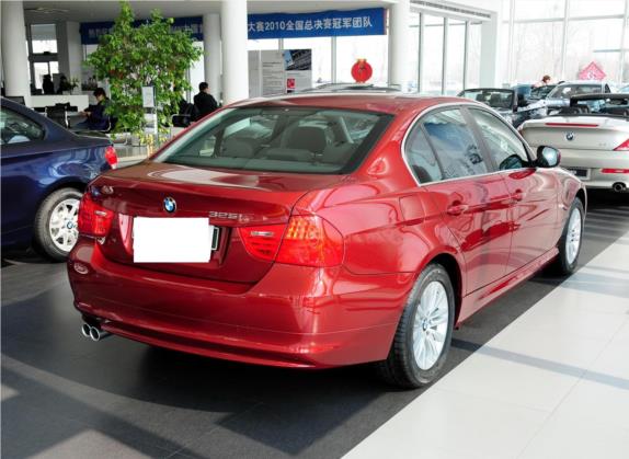 宝马3系(进口) 2011款 325i MT典雅型 外观   斜后