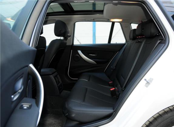 宝马3系(进口) 2013款 320i时尚型 旅行版 车厢座椅   后排空间