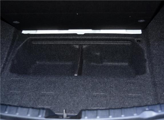 宝马3系(进口) 2014款 335i xDrive 其他细节类   备胎