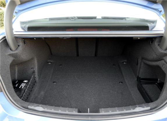 宝马3系(进口) 2017款 340i xDrive M运动型 车厢座椅   后备厢