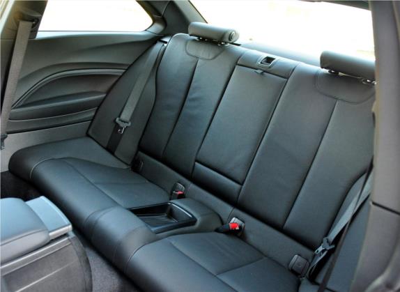 宝马2系 2014款 M235i 车厢座椅   后排空间