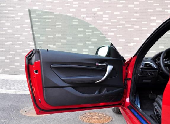 宝马2系 2014款 M235i 车厢座椅   前门板