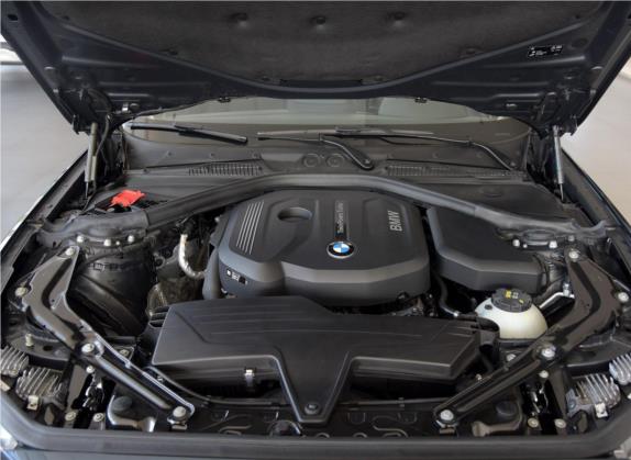 宝马2系 2015款 218i 敞篷轿跑车 其他细节类   发动机舱