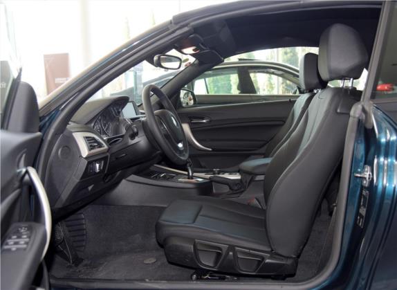 宝马2系 2015款 218i 敞篷轿跑车 车厢座椅   前排空间