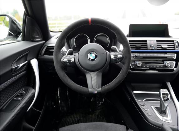 宝马2系 2018款 M240i M Performance 特别版 中控类   驾驶位