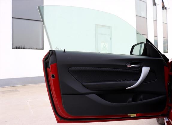 宝马2系 2018款 225i 敞篷轿跑车 M运动型 车厢座椅   前门板