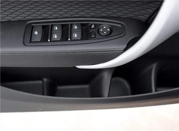 宝马2系 2018款 225i 敞篷轿跑车 M运动型 车厢座椅   门窗控制