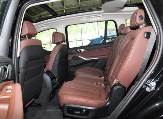 宝马X7 2019款 xDrive40i 领先型豪华套装 车厢座椅   后排空间