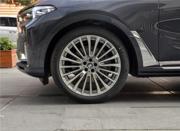 宝马X7 2020款 xDrive40i 领先型豪华套装 其他细节类   前轮