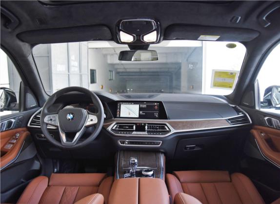 宝马X7 2020款 xDrive40i 个性化定制限量版 豪华套装 中控类   中控全图
