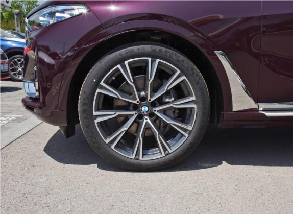 宝马X7 2020款 xDrive40i 个性化定制限量版 豪华套装 其他细节类   前轮