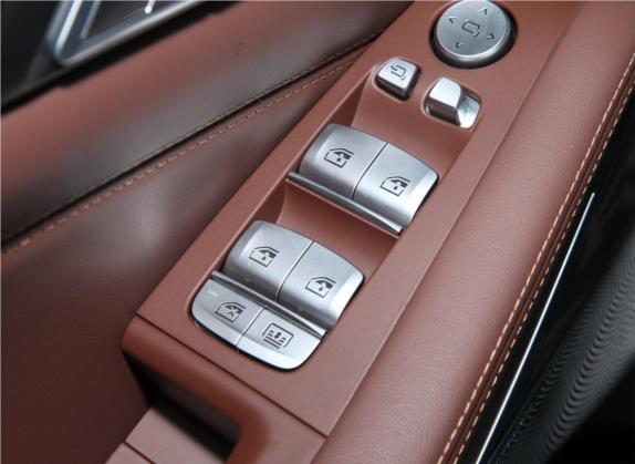 宝马X7 2020款 xDrive40i 行政型M运动套装 车厢座椅   门窗控制